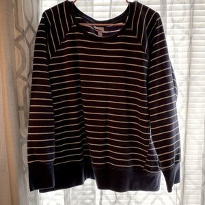 Maternity sweatshirt